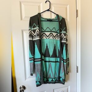 Derek Heart Gray and Green Geometric Cardigan Sweater